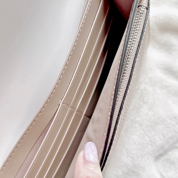 Brand-new with tag COACH Anna Foldover Crossbody Clutch - Picture 8 of 8